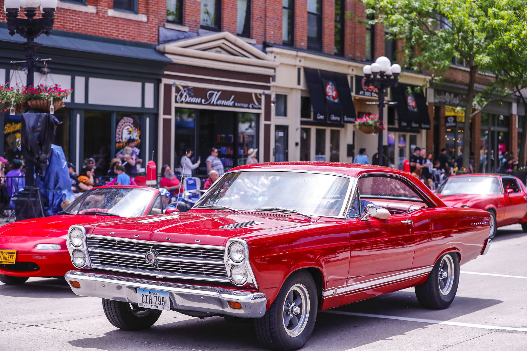 Fourth Street Cruise 9